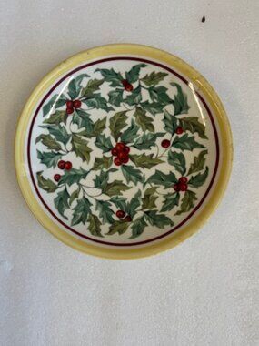 Longaberger Holiday (Holly) Plate